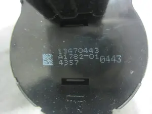 Foto de MANDO LUCES OPEL CORSA E 1.2 (69 CV / 51 KW) referencia 13470443 foto 2