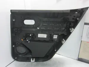 Foto de GUARNECIDO PUERTA TRASERA IZQUIERDA CITROEN C5 AIRCROSS 1.2 12V e-THP / PureTech (131 CV / 96 KW) referencia 98250212YC foto 3