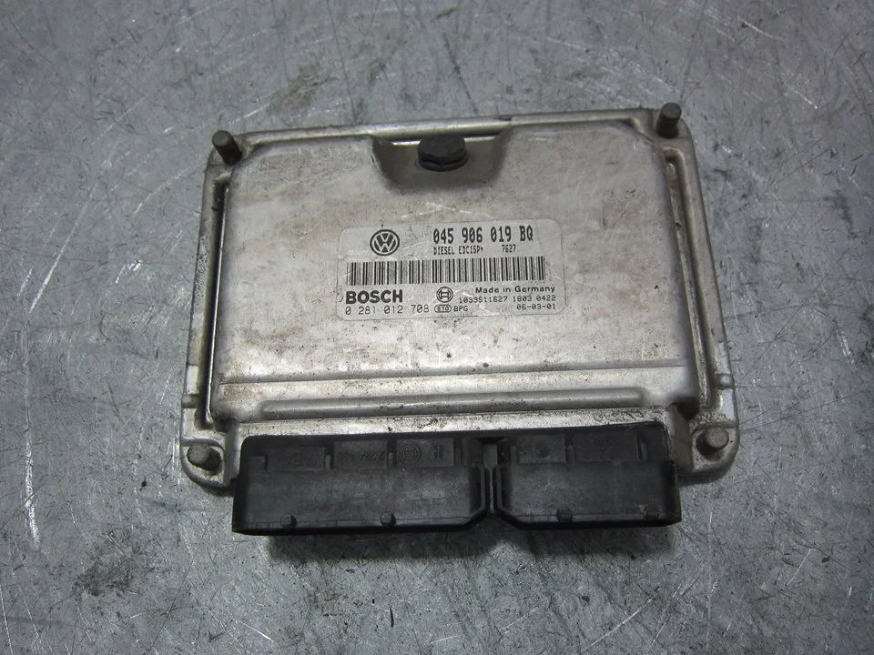 Foto de CENTRALITA MOTOR UCE SEAT IBIZA (6L1) 1.4 TDI (80 CV / 59 KW) referencia 045906019BQ