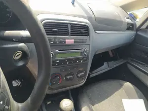 Foto de CALEFACCION ENTERA NORMAL FIAT GRANDE PUNTO (199) 1.3 16V JTD CAT (75 CV / 55 KW)
