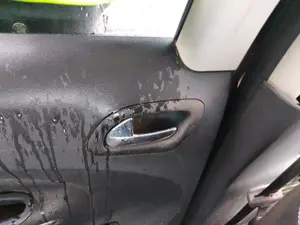 Foto de MANETA INTERIOR TRASERA IZQUIERDA CITROEN C3 PICASSO 1.6 16V (120 CV / 88 KW)
