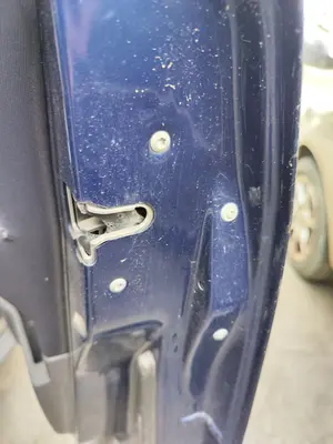 Foto de CERRADURA PUERTA DELANTERA DERECHA MERCEDES-BENZ CLASE A (BM 168) 1.4 CAT (82 CV / 60 KW) referencia A1687202235