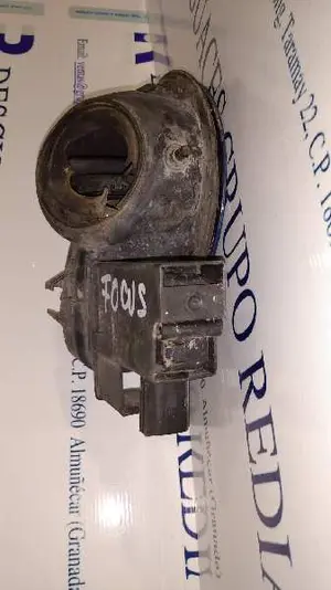 Foto de TAPA EXTERIOR COMBUSTIBLE FORD FOCUS BERLINA (CAP) referencia 6M51A405A02AA foto 3