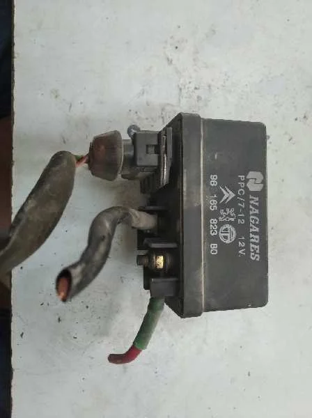 Foto de CAJA PRECALENTAMIENTO PEUGEOT 306 3/5 PT. / 4 PT. (S2) 1.6 CAT (101 CV / 74 KW) referencia 9616582380