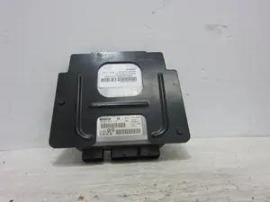 Foto de CENTRALITA MOTOR UCE PEUGEOT 307 (S1)(04.2001) 2.0 HDi FAP CAT (107 CV / 79 KW) referencia 9644606180