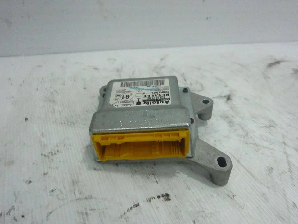 Foto de CENTRALITA AIRBAG RENAULT ESPACE IV (JK0) 2.0 16V Turbo (170 CV / 125 KW) referencia 8200412024