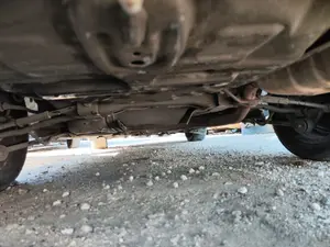 Foto de PUENTE TRASERO KIA CARENS (RS) 1.8 16V CAT (126 CV / 93 KW)