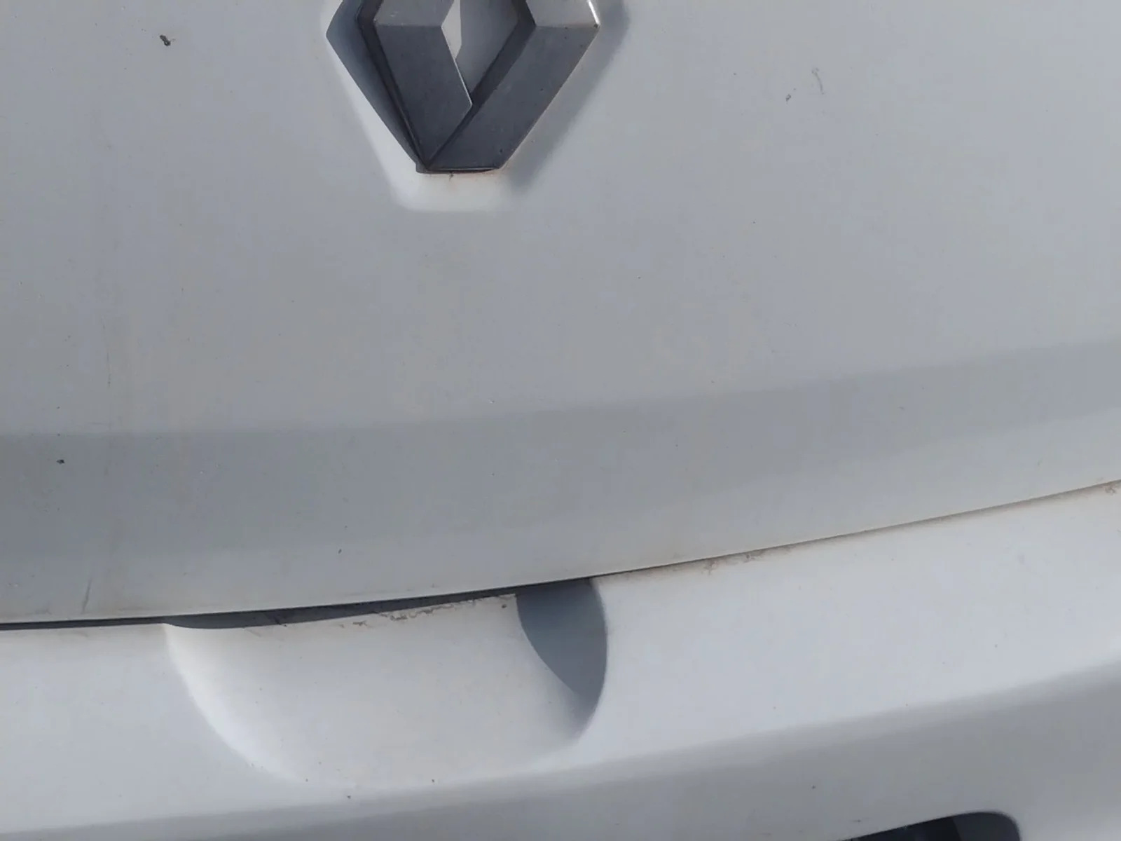 Foto de CERRADURA MALETERO / PORTON RENAULT MEGANE III BERLINA 5P 1.5 dCi Diesel CAT (86 CV / 63 KW) referencia 905039428R