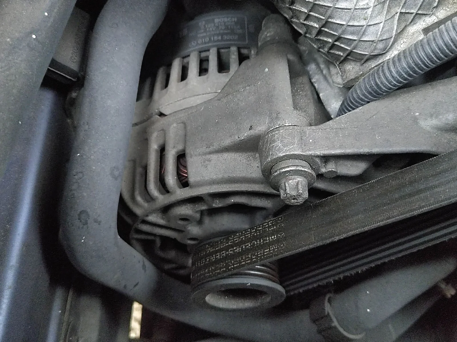 Foto de ALTERNADOR MERCEDES-BENZ CLK (BM 208) CABRIO 3.2 V6 18V CAT (218 CV / 160 KW)