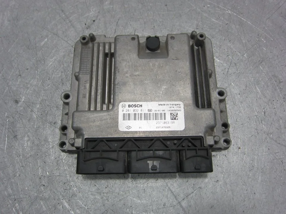 Foto de CENTRALITA MOTOR UCE DACIA DOKKER 1.5 dCi Diesel FAP CAT (90 CV / 66 KW) referencia 237106319R
