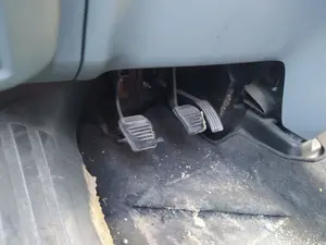 Foto de PEDAL ACELERADOR FORD TRANSIT COMBI (TT9) 2.2 TDCi CAT (116 CV / 85 KW)