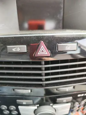 Foto de WARNING OPEL ASTRA H BERLINA 1.7 16V CDTI (110 CV / 81 KW)