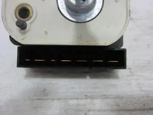 Foto de CONMUTADOR DE ARRANQUE CHRYSLER JEEP GR.CHEROKEE (ZJ)/(Z) 5.2 V8 CAT (211 CV / 155 KW) referencia 432662223199 foto 2