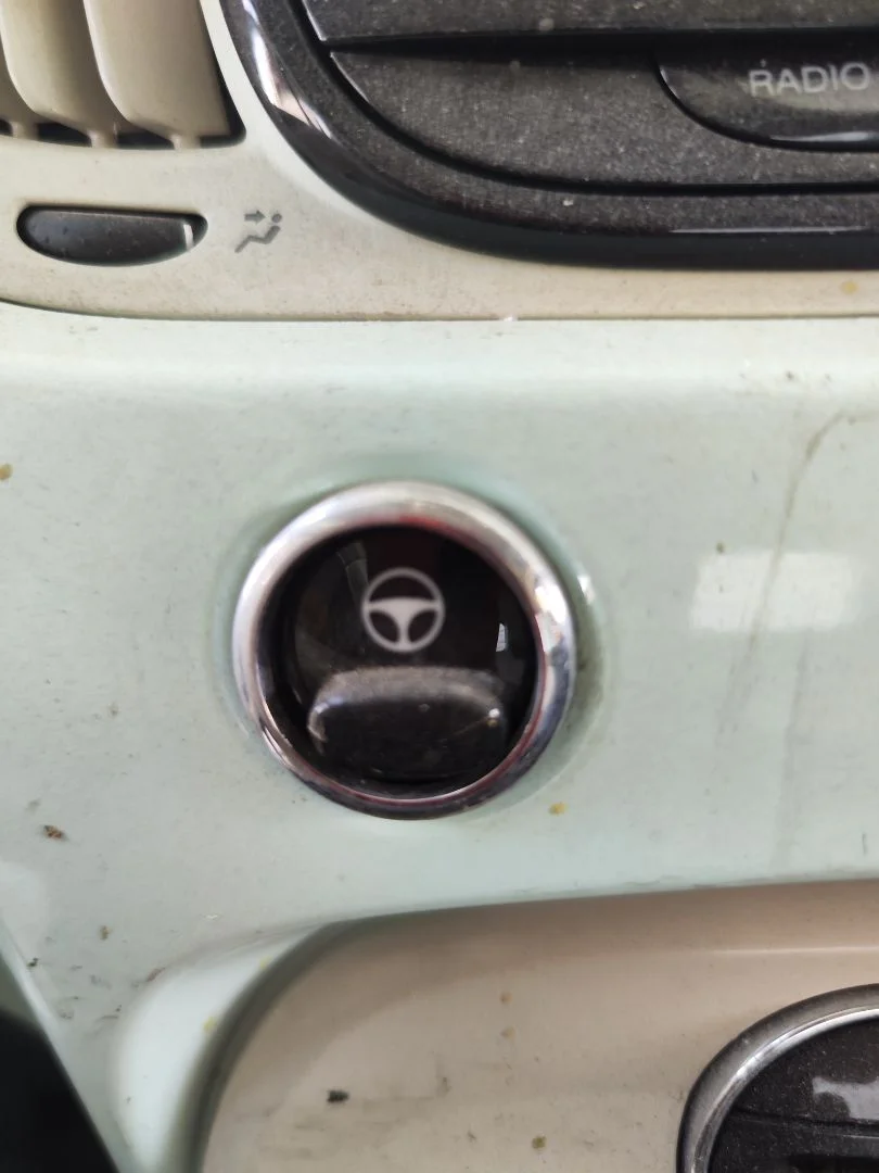 Foto de INTERRUPTOR FIAT 500 (150) BERLINA 1.2 CAT (69 CV / 51 KW)