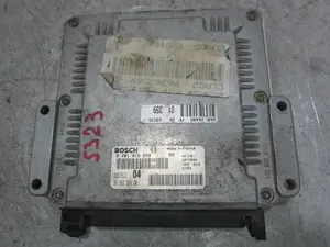 Foto de CENTRALITA MOTOR UCE PEUGEOT 306 3/5 PT. / 4 PT. (S2) 2.0 HDi CAT (90 CV / 66 KW) referencia 9636256980 foto 3