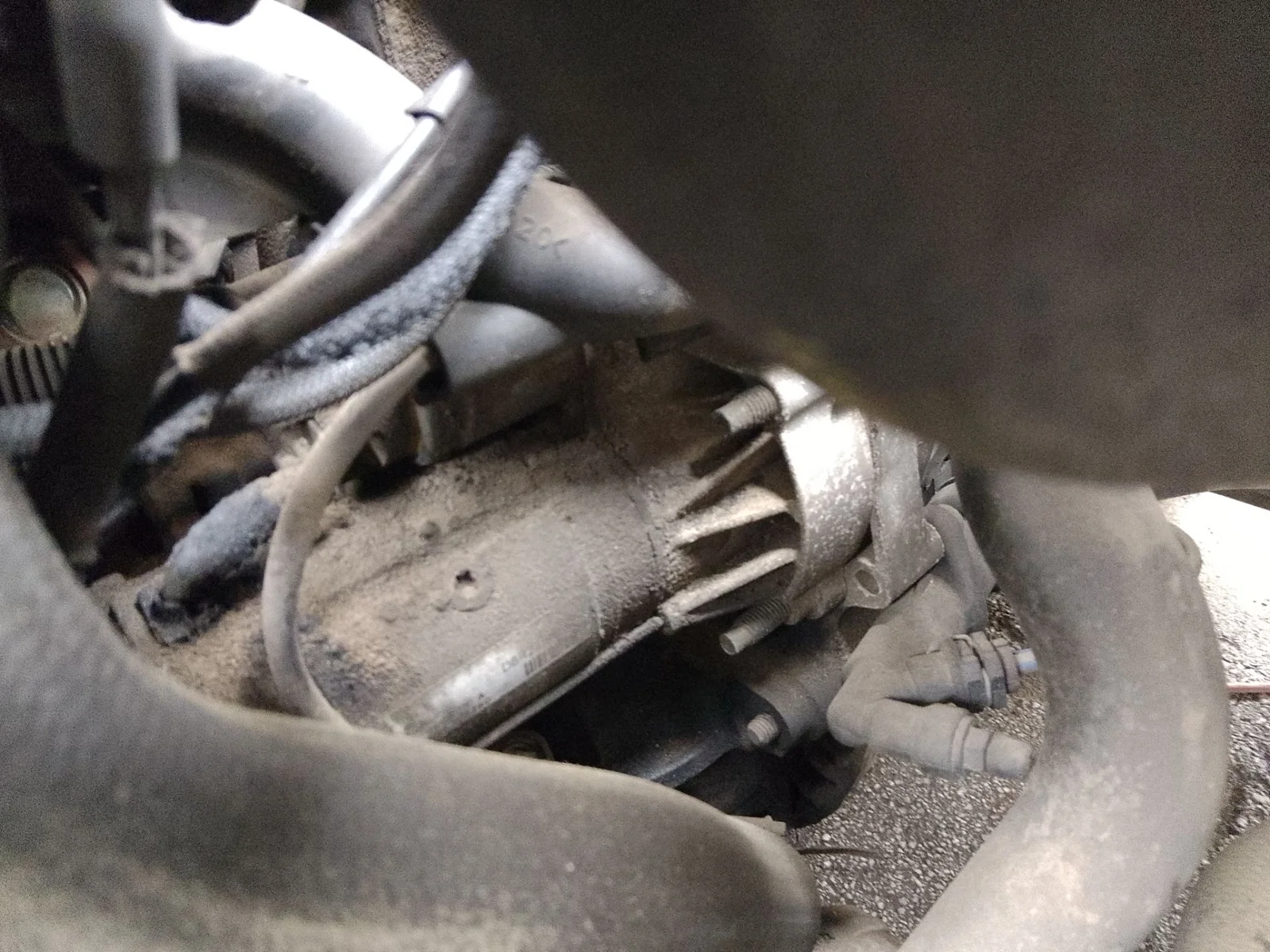 Foto de MOTOR ARRANQUE PEUGEOT 407 2.0 16V HDi FAP CAT (RHR / DW10BTED4) (136 CV / 100 KW)