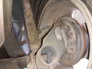 Foto de MANGUETA TRASERA DERECHA FORD KA (CCQ) 1.3 CAT (50 CV / 37 KW)