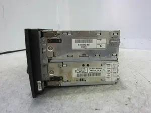 Foto de SISTEMA NAVEGACION GPS AUDI ALLROAD QUATTRO QUATTRO (4B5) 2.5 V6 24V TDI (180 CV / 132 KW) referencia 4B0035192K foto 4