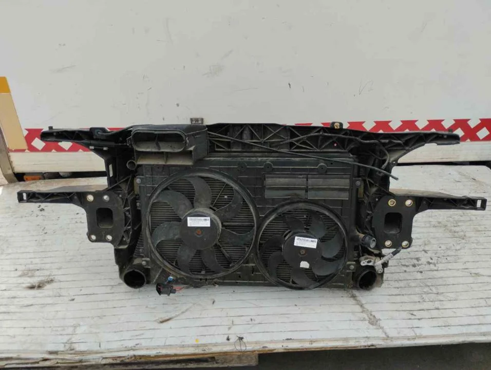 Foto de ELECTROVENTILADOR SEAT LEON (1P1) 2.0 16V T FSI (200 CV / 147 KW)
