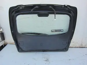 Foto de NO IDENTIFICADO MAZDA 3 BERLINA (BK) 2.0 Diesel CAT (143 CV / 105 KW) foto 4