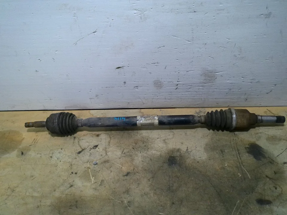 Foto de TRANSMISION DELANTERA DERECHA CITROEN C3 1.4 HDi (68 CV / 50 KW) referencia 9685907280