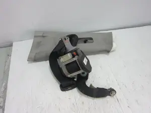 Foto de CINTURON SEGURIDAD DELANTERO IZQUIERDO MAZDA 3 BERLINA (BK) 2.0 Diesel CAT (143 CV / 105 KW) referencia 606552700