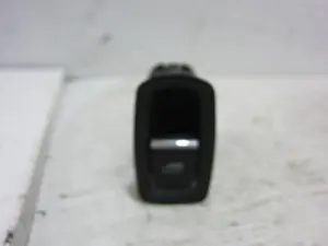 Foto de MANDO ELEVALUNAS DELANTERO DERECHO PORSCHE CAYENNE (TIPO 92A)