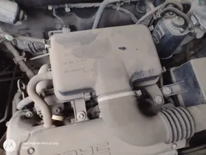 Foto de CAJA FILTRO AIRE SUZUKI IGNIS (RG/FH) 1.3 CAT (83 CV / 61 KW)