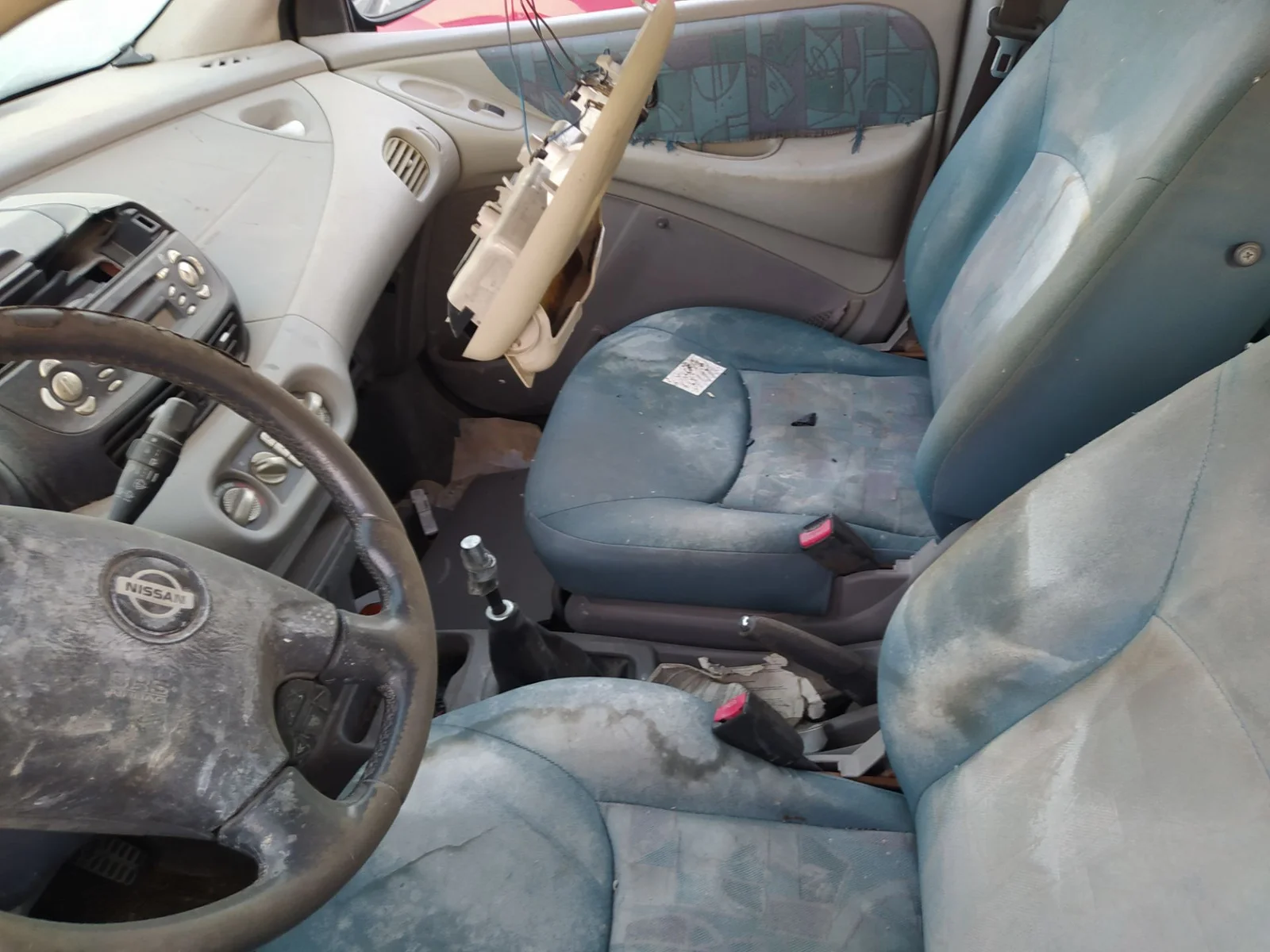 Foto de CINTURON SEGURIDAD DELANTERO DERECHO NISSAN ALMERA TINO (V10M) 1.8 16V CAT (114 CV / 84 KW) referencia H6884BU001