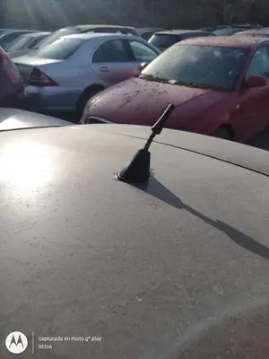 Foto de BASE DE ANTENA SEAT IBIZA BERLINA (6J5) 1.4 16V (86 CV / 63 KW)