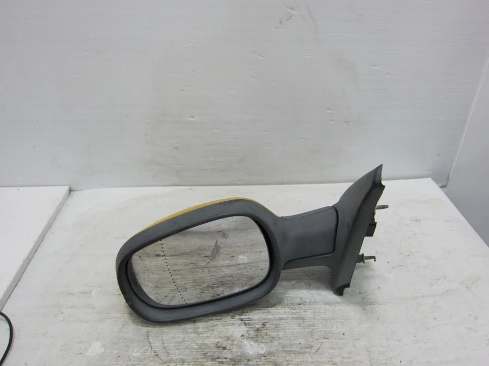 Foto de RETROVISOR IZQUIERDO RENAULT MEGANE I FASE 2 COUPE (DA...) 1.6 (107 CV / 79 KW) referencia 010125