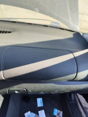 Foto de AIRBAG DELANTERO DERECHO AUDI A3 (8L) 1.6  (102 CV / 75 KW) referencia 8L0880202E