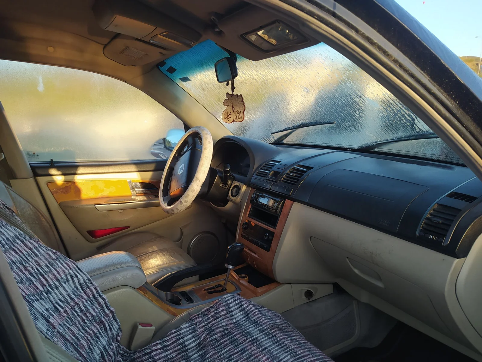 Foto de SALPICADERO SSANGYONG REXTON 2.9 Turbodiesel CAT (120 CV / 88 KW)