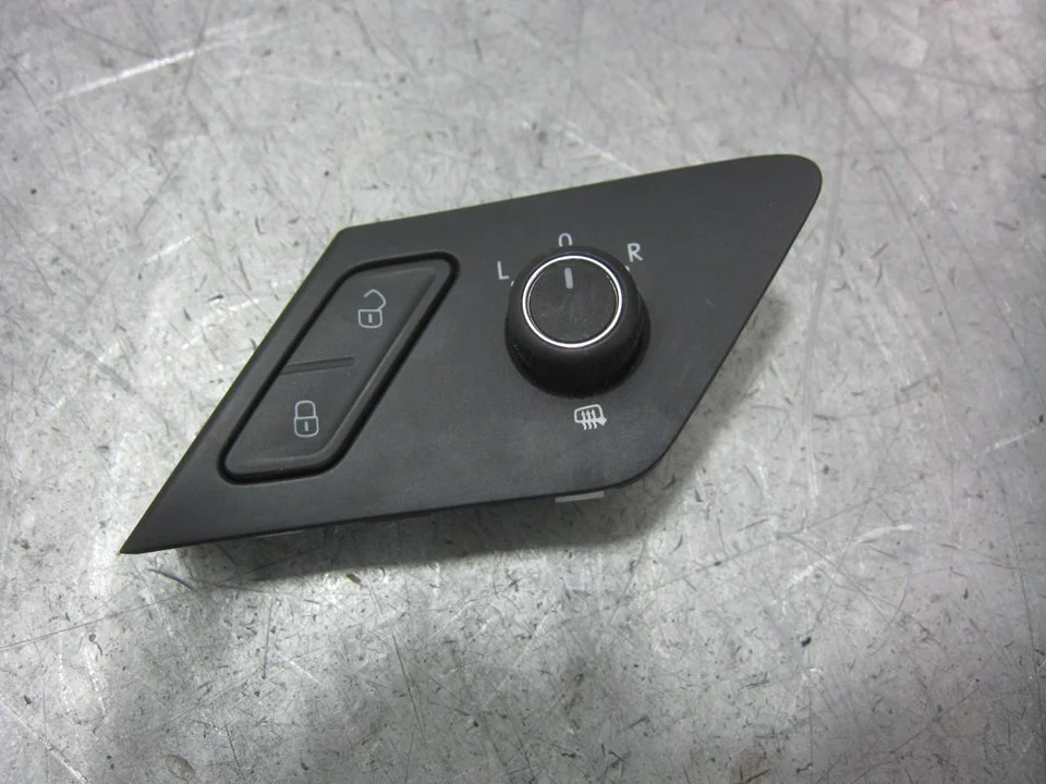 Foto de MANDO MULTIFUNCION VOLKSWAGEN GOLF VII BERLINA (BQ1/BE2) 1.6 TDI (116 CV / 85 KW) referencia 5G0959565AC
