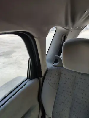 Foto de CINTURON SEGURIDAD TRASERO DERECHO RENAULT SCENIC II (JM) 1.9 dCi Diesel (120 CV / 88 KW)