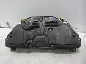 Foto de CUADRO INSTRUMENTOS TOYOTA AVENSIS CROSS SPORT (T27) 1.8 16V CAT (147 CV / 108 KW) referencia 8380005V62 foto 5