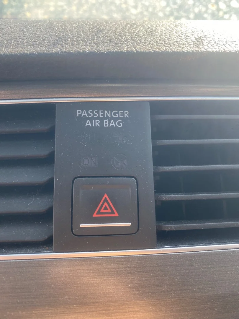Foto de WARNING VOLKSWAGEN GOLF VII (5G1/BE1) 1.4 16V TSI (122 CV / 90 KW) referencia 04E919081A
