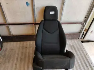 Foto de ASIENTO DELANTERO DERECHO PEUGEOT 308 SW 1.6 HDi FAP (112 CV / 82 KW) foto 6