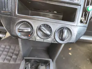 Foto de MANDO CALEFACCION / AIRE ACONDICIONADO VOLKSWAGEN POLO IV (9N1) 1.4 16V (75 CV / 55 KW) referencia 6Q0820045H