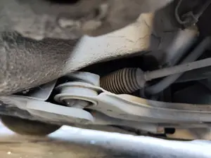 Foto de EJE DELANTERO / CUNA MOTOR VOLKSWAGEN GOLF IV BERLINA (1J1)(10.1997) 1.9 TDI (131 CV / 96 KW)