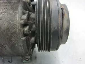 Foto de COMPRESOR AIRE ACONDICIONADO BMW SERIE 5 BERLINA (E39) 2.8 24V CAT (193 CV / 142 KW) referencia 447200 foto 7