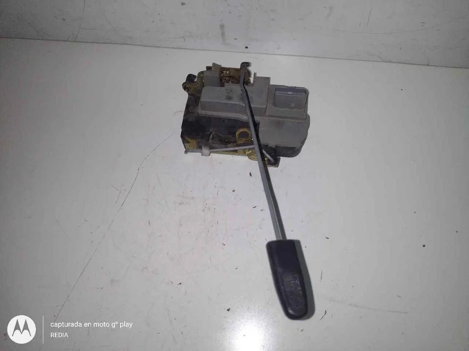 Foto de CERRADURA PUERTA DELANTERA IZQUIERDA PEUGEOT 206 1.4 HDi (68 CV / 50 KW)
