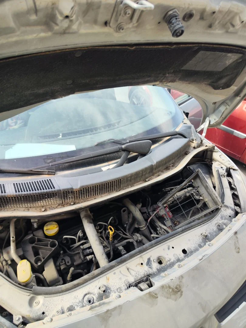 Foto de TORPEDO RENAULT SCENIC II 1.5 dCi Diesel (101 CV / 74 KW) referencia 8200183140