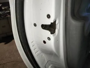 Foto de CERRADURA PUERTA TRASERA IZQUIERDA CITROEN XSARA PICASSO
