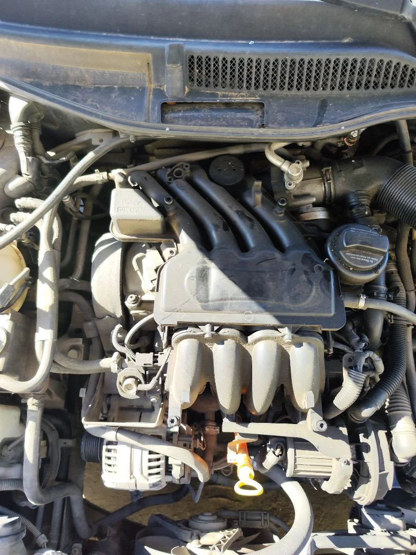 Foto de MOTOR COMPLETO AUDI A3 (8L) 1.6 (102 CV / 75 KW) referencia AVU