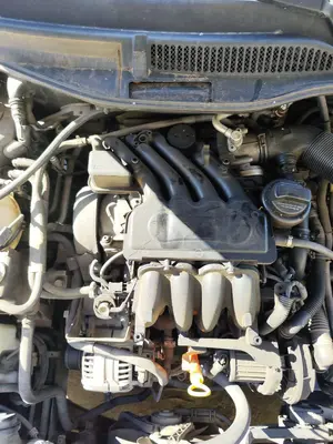 Foto de MOTOR COMPLETO AUDI A3 (8L) 1.6  (102 CV / 75 KW) referencia AVU