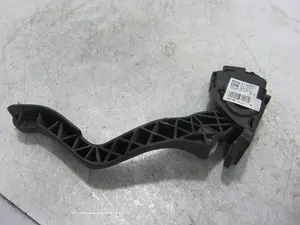 Foto de POTENCIOMETRO PEDAL CITROEN C-ELYSÉE 1.6 HDi FAP (92 CV / 68 KW) referencia 6PV00994941 foto 3
