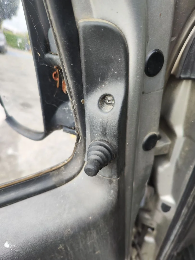Foto de RETROVISOR IZQUIERDO FIAT I DOBLÒ (119) 1.9 JTD CAT (105 CV / 77 KW)