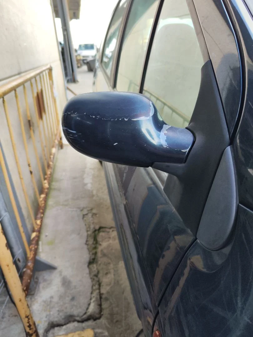 Foto de RETROVISOR DERECHO RENAULT SCENIC I (JA...) 1.9 dCi Diesel CAT (102 CV / 75 KW) referencia 7700431543