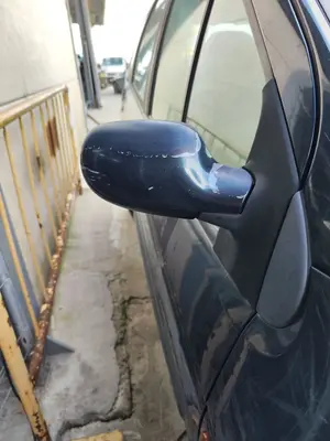 Foto de RETROVISOR DERECHO RENAULT SCENIC I (JA...) 1.9 dCi Diesel CAT (102 CV / 75 KW) referencia 7700431543
